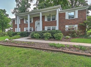 333 Meadow Ln, Kingsport, TN 37663