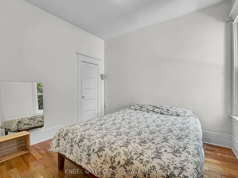 172 Ivy Cres #2 — Photo 11