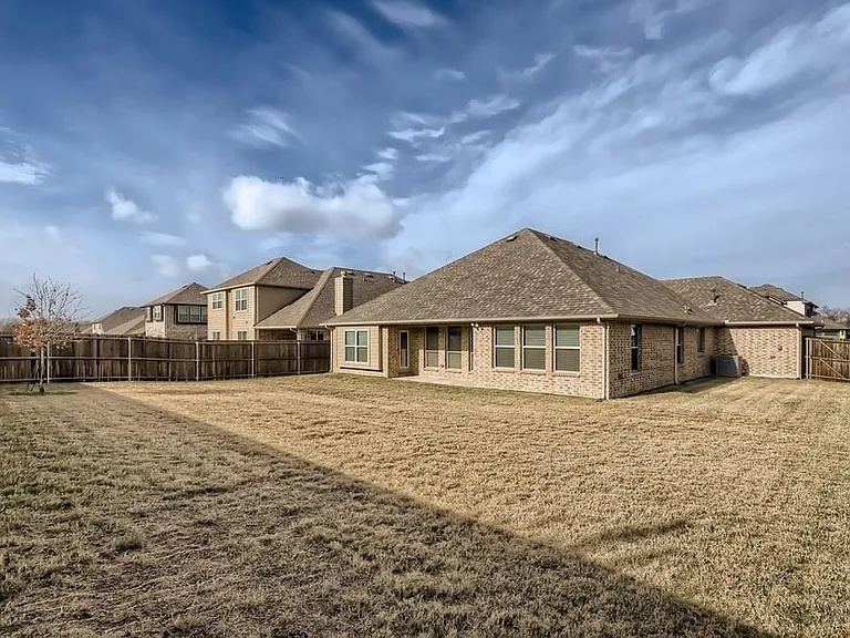 3216 Creekhaven Dr — Photo 27