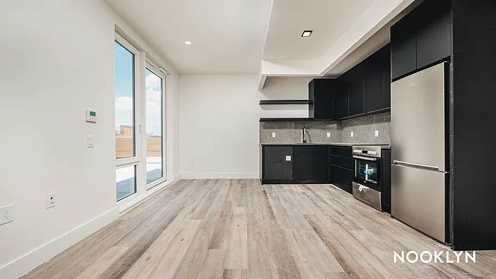 Rented by Nooklyn NYC LLC | media 20