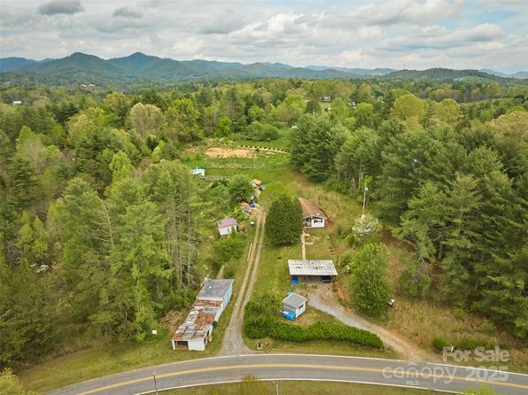 68 Upper White Oak Rd, Mars Hill, NC 28754