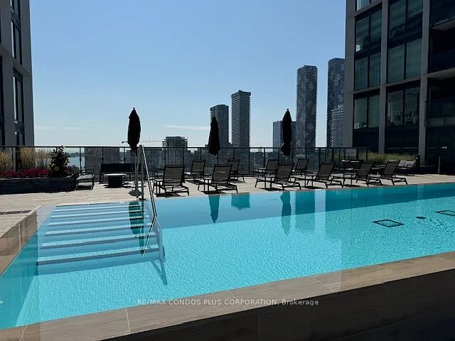 158 Front St E #403 — Photo 27