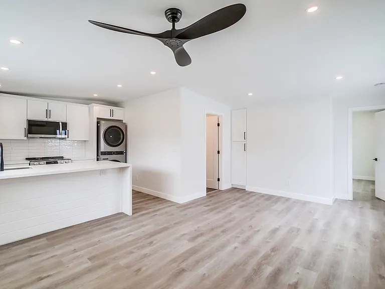 5232 Arlene St — Photo 10
