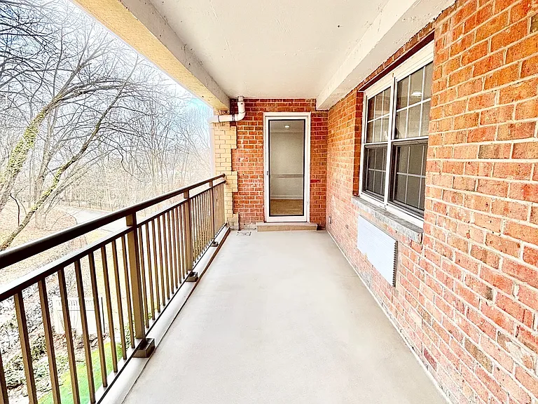The Chalet Apartments — Photo 91