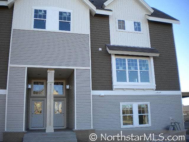 1st image of 11856 Emery Village Drive N