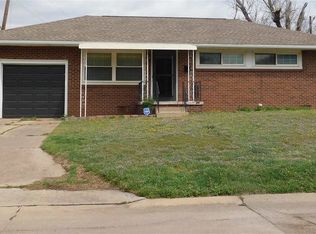 425 W Emporia Ave, Ponca City, OK 74601