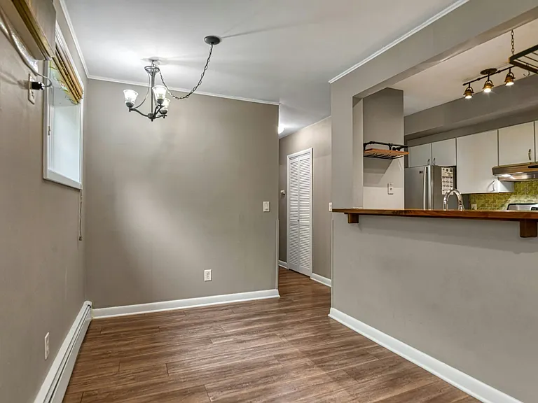 31 Home Pl #1 — Photo 8