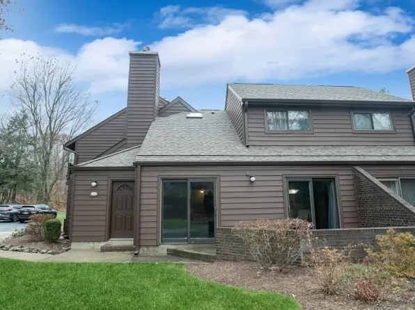 1B Yacenda Dr, Parsippany-Troy Hills Twp., NJ 07950