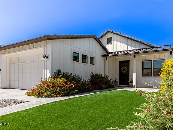 2nd image of 17166 W THOUSAND OAKS Street