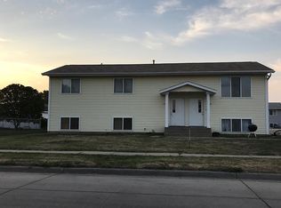 1110 Madison St, Vermillion, SD 57069