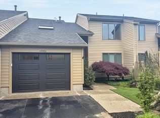 15782 Prospect Point Dr, Spring Lake, MI 49456