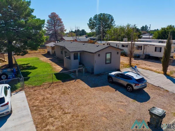4808 Forrest Dr, Carlsbad, NM 88220