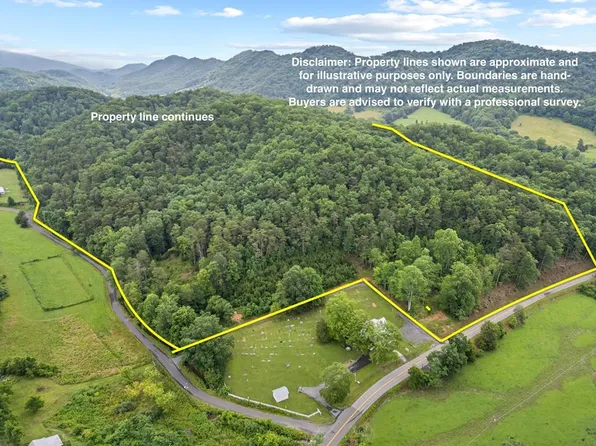 2001 Little Walker Way, Marion, VA 24354