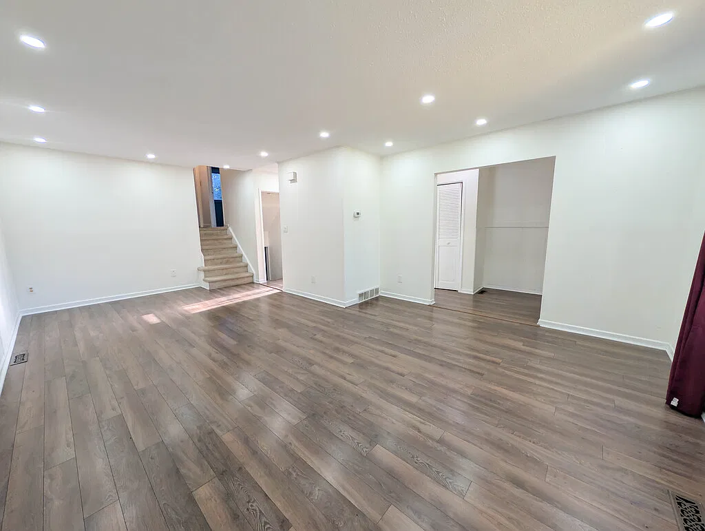 6568 Harmony Ave — Photo 4