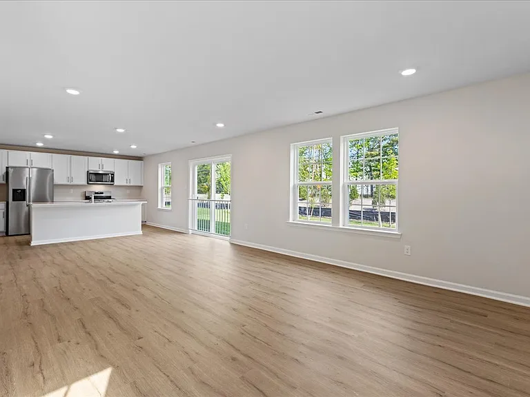113 Malibu Dr — Photo 21