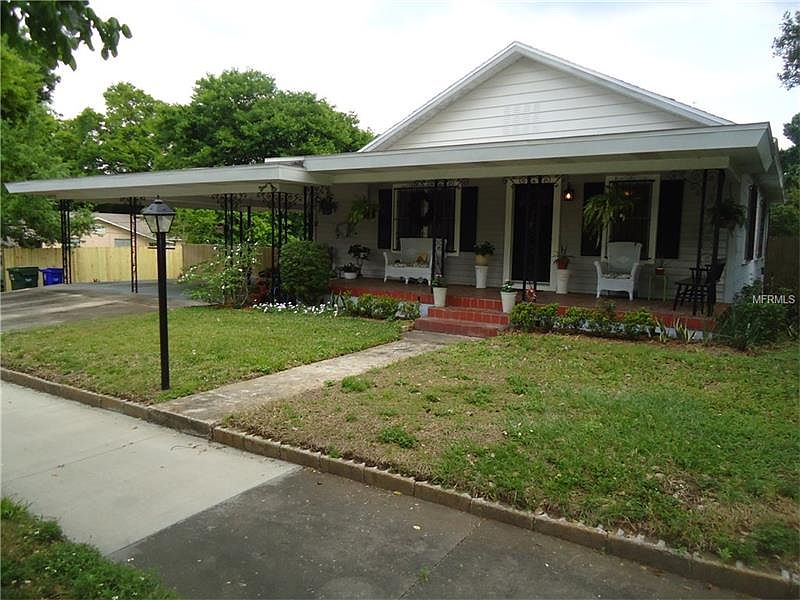 1st image of 1221 Monterey Way