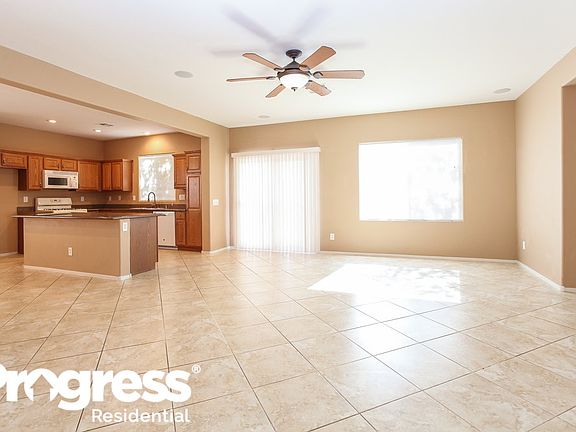 3rd image of 8208 Celina Hills St