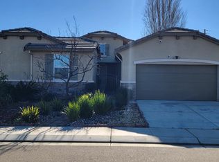 1052 Lavender St, Manteca, CA 95337