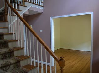 2 Weatherly Ct, Simpsonville, SC 29680