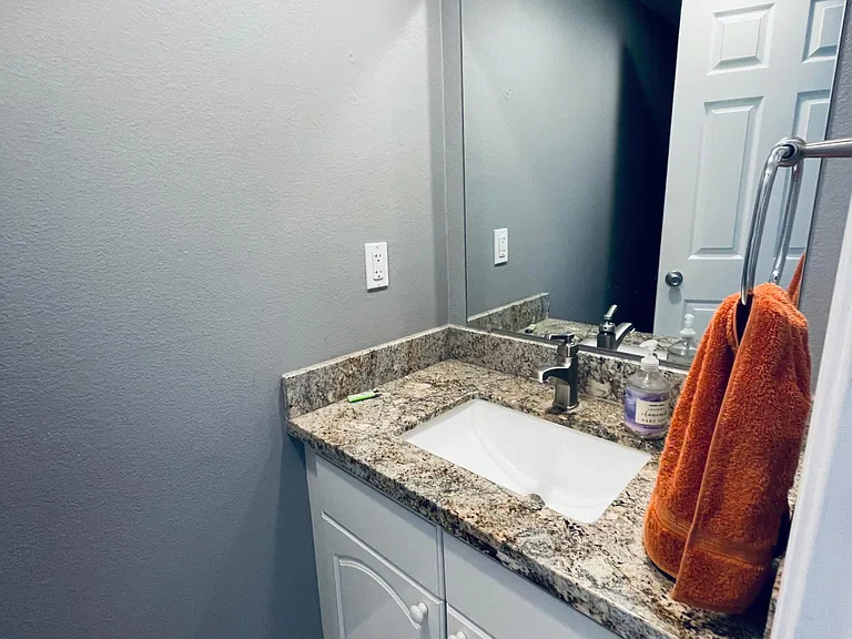 1270 Cleveland Ave #320 — Photo 9