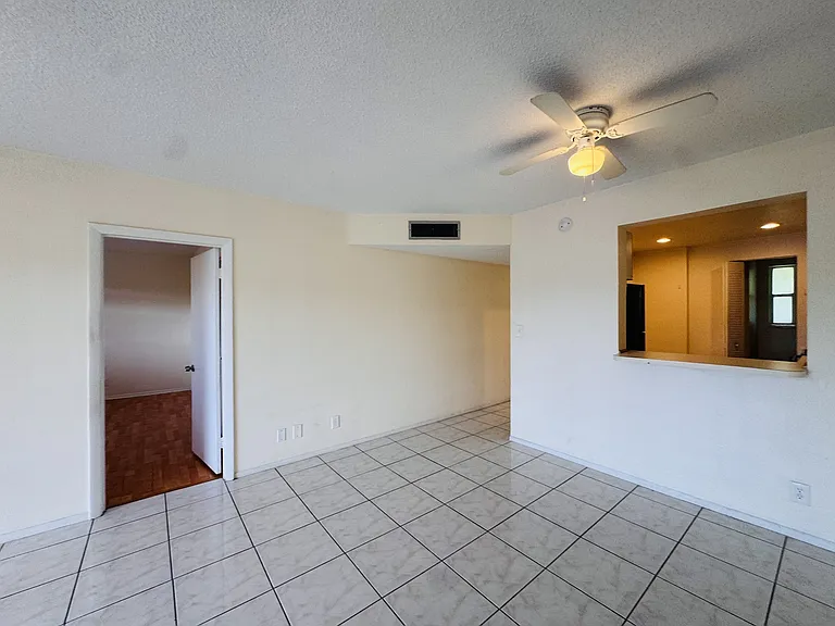 8025 Colony Cir S — Photo 12