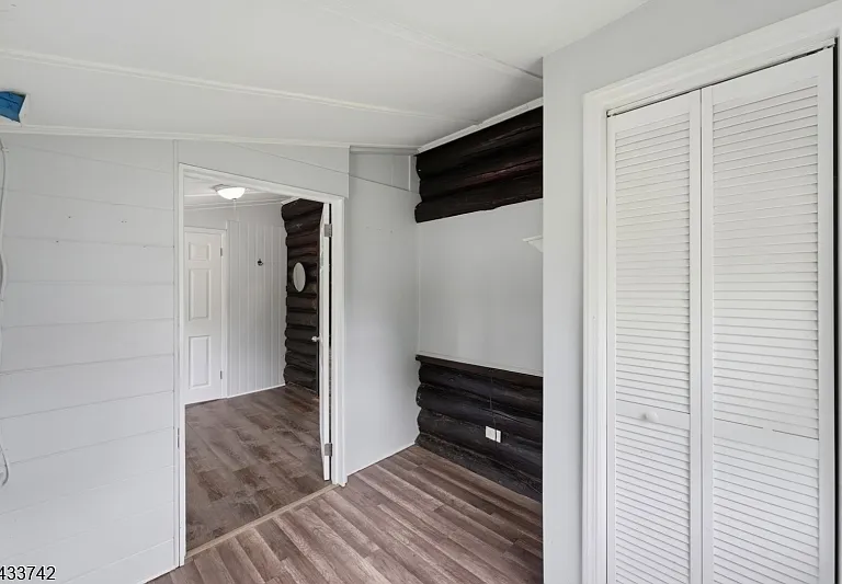 33 Hillside Ave — Photo 16