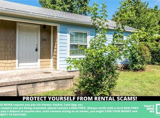 591 S Phillip Dr, Fayetteville, AR 72701