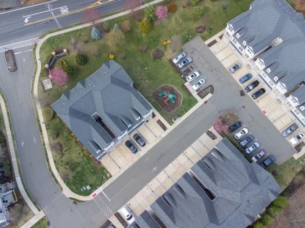 505 Lopez Ln, Morris Plains Boro, NJ 07950