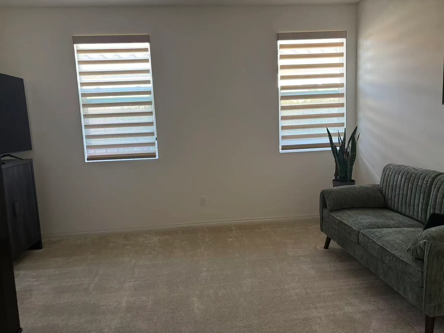 2 bed, 2166 sqft, $1,100 — Photo 2