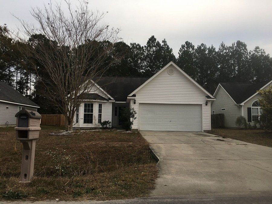 690 Oak Branches Close SE, Belville, NC 28451 Zillow