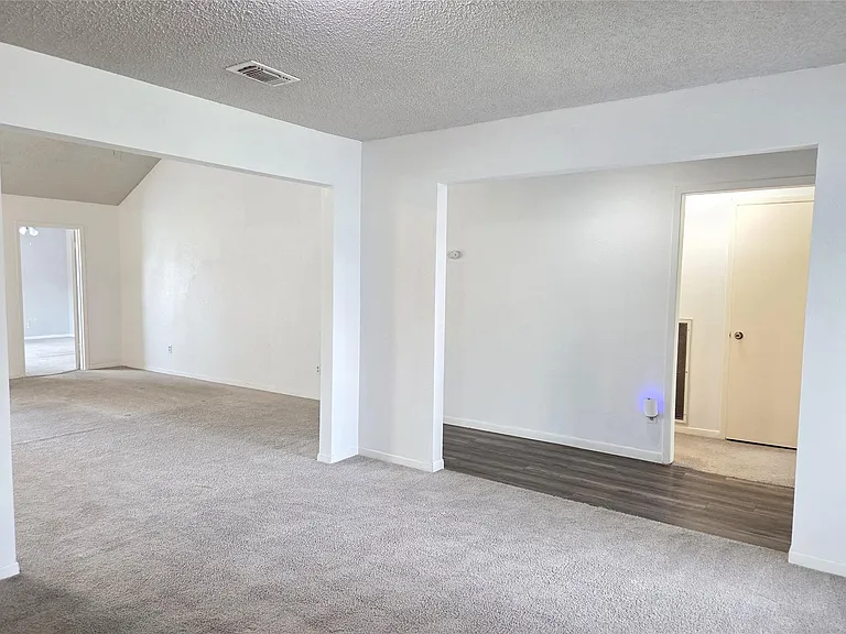 13427 Juniper Point Dr — Photo 9