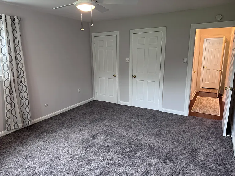 112 Yardley Cmns — Photo 13