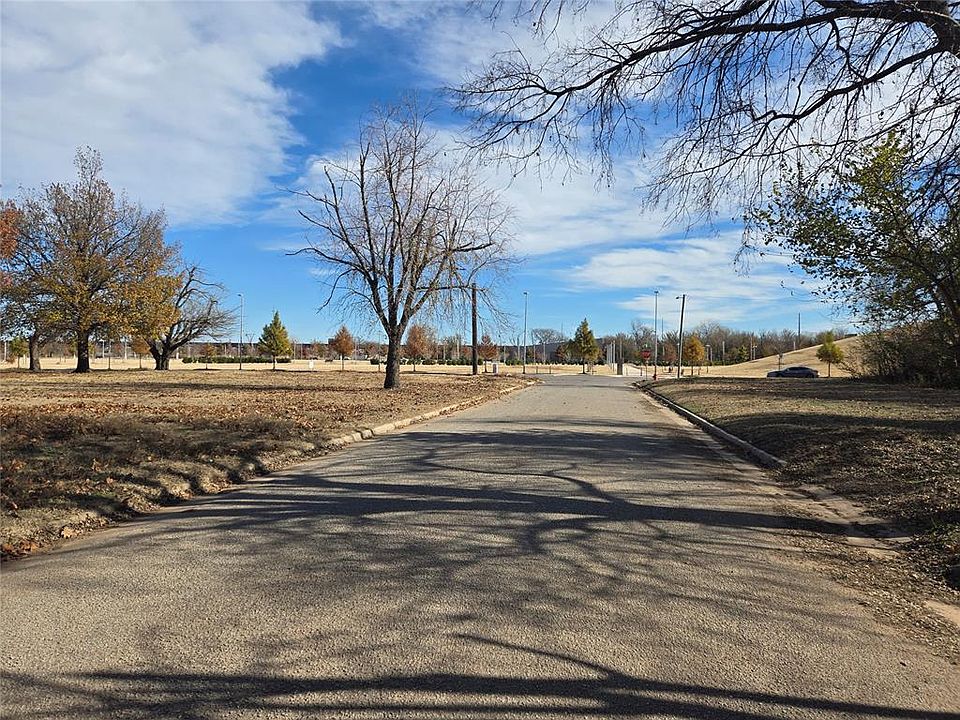 1st image of 316 SW 14th St Lot 9 & 10