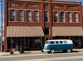 109 1/2 S Division St, Guthrie, OK 73044