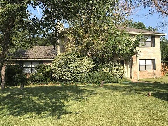 2nd image of 3003 Brothers Blvd