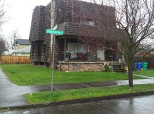 8910 N Clarendon Ave, Portland, OR