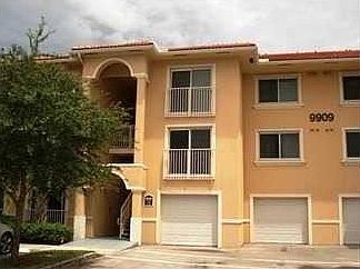 1st image of 9909 Westwood Dr Unit 34