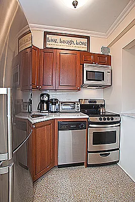 Sold by Medow Property | media 8