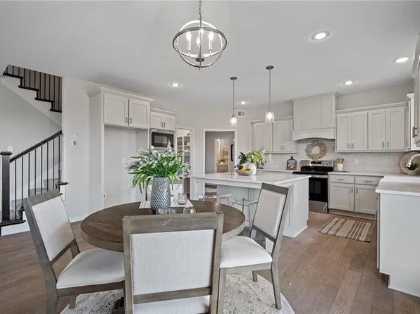 19422 W 114th Ter, Olathe, KS 66061