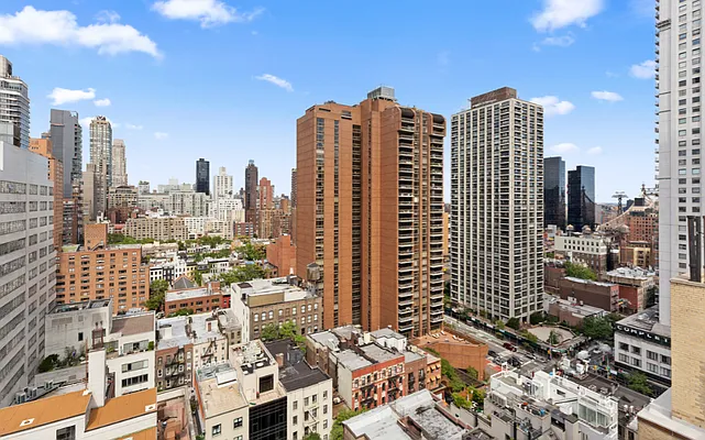 Sold by Compass | media 14