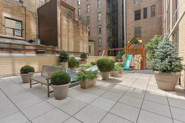 Sold by Compass | media 8