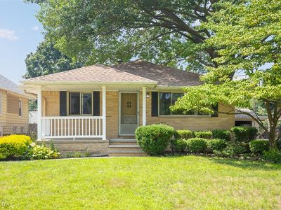 4232 W 211th St, Fairview Park, OH, 44126