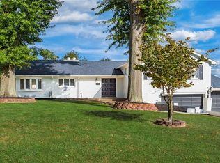 2770 E Ray Dr, Zanesville, OH 43701