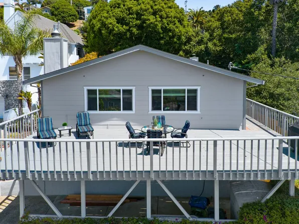 7215 Mesa Dr, Aptos, CA 95003