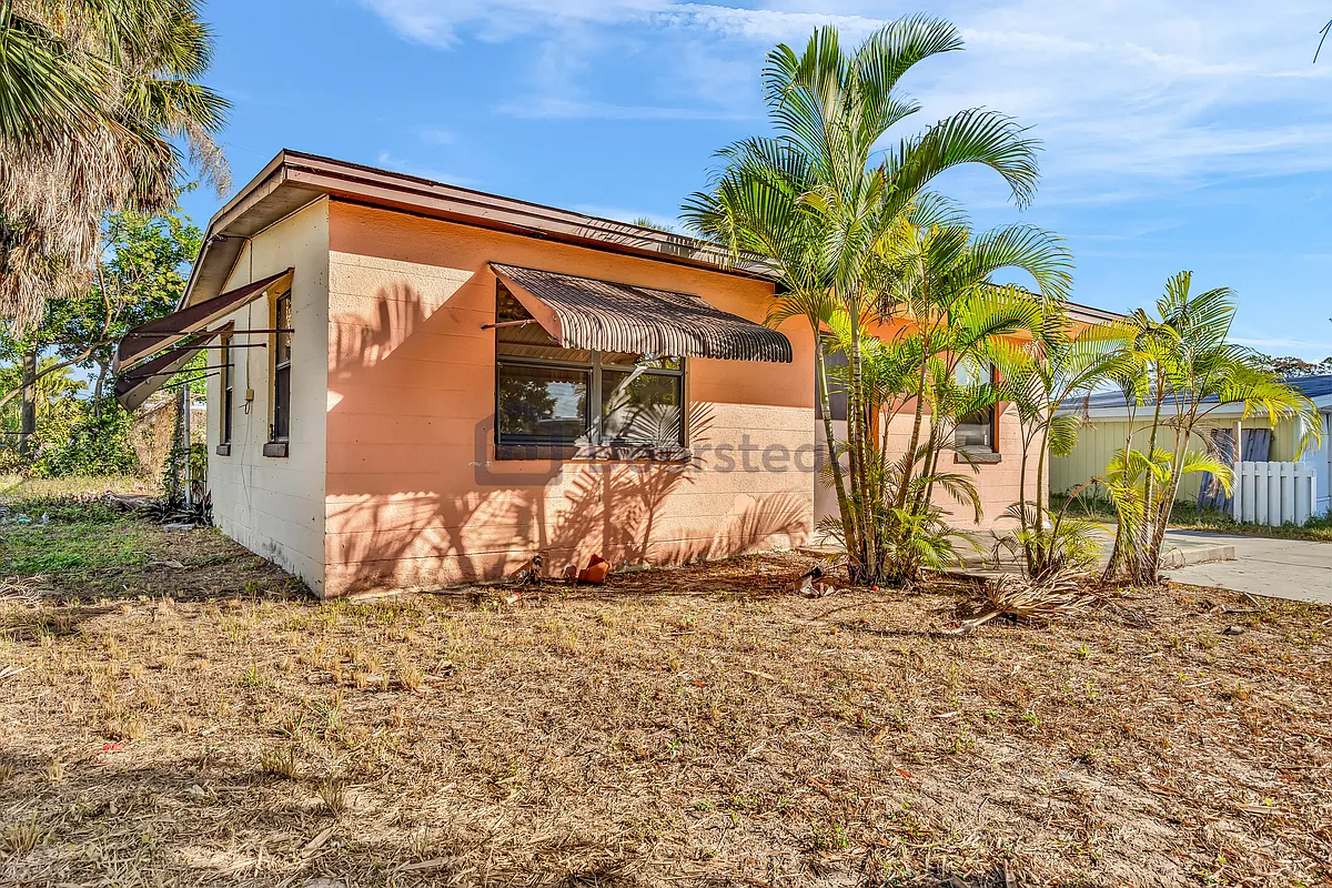 Building Photo - 8338 Bumford Ave