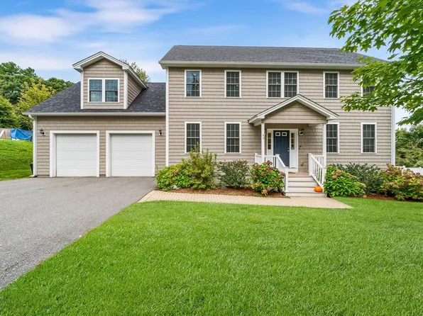 43 Washington Dr, Littleton, MA 01460