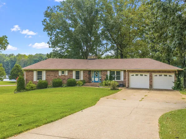 663 Asbury Rd, Camden, TN 38320