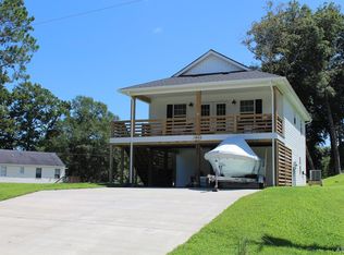101 Sir Walter Raleigh Dr, Kill Devil Hills, NC 27948