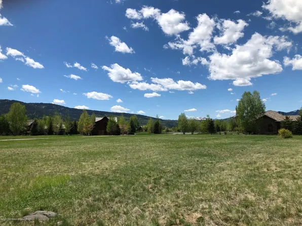 5 Rammell Rd, Victor, ID 83455