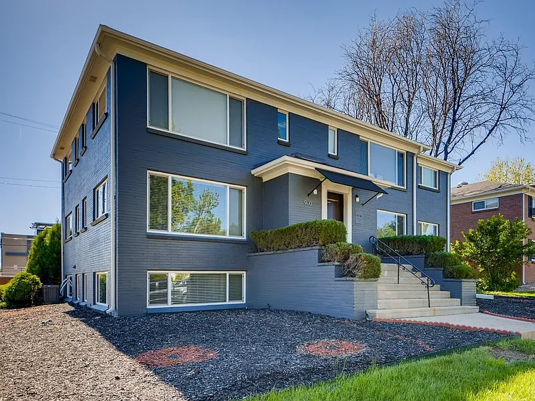 900 S Harrison St #1 — Photo 16